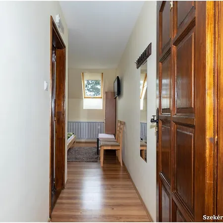 Bed and breakfast Szekér 3*