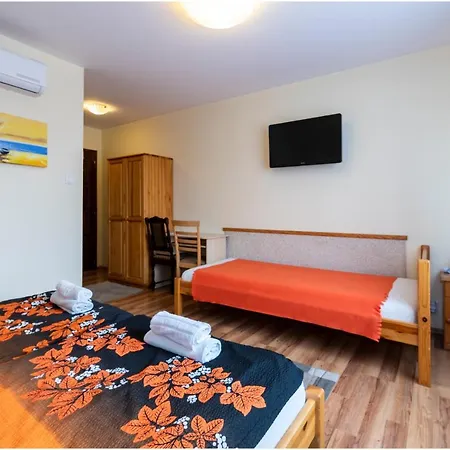 Bed & Breakfast Szeker Fogado Batonyterenye